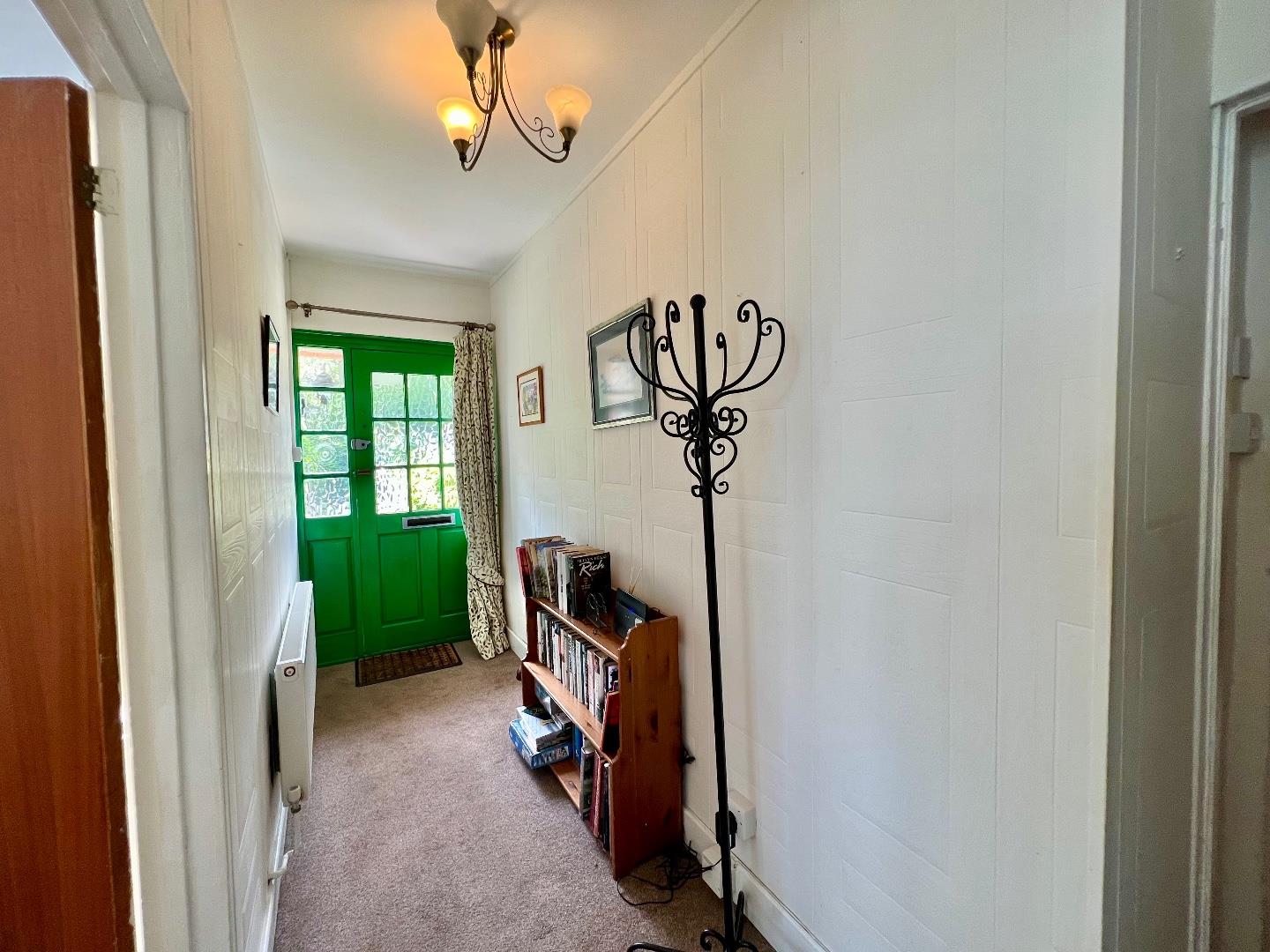 Ewenny Cross, Ewenny, Vale of Glamorgan, CF35 5AB